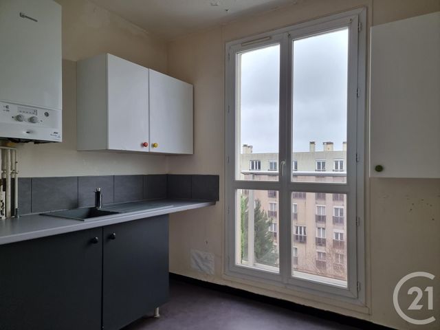Appartement F2 à louer - 2 pièces - 50.0 m2 - BOIS D ARCY - 78 - ILE-DE-FRANCE - Century 21 S.L.P. Immobilier
