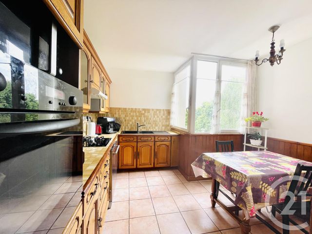 Afficher la photo en grand Appartement F4 à vendre - 4 pièces - 83.85 m2 - ELANCOURT - 78 - ILE-DE-FRANCE - Century 21 S.L.P. Immobilier