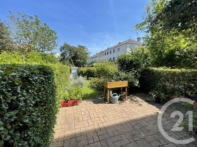 maison à vendre - 5 pièces - 95.0 m2 - MAUREPAS - 78 - ILE-DE-FRANCE - Century 21 S.L.P. Immobilier maison à vendre - 5 pièces - 95.0 m2 - MAUREPAS - 78 - ILE-DE-FRANCE - Century 21 S.L.P. Immobilier