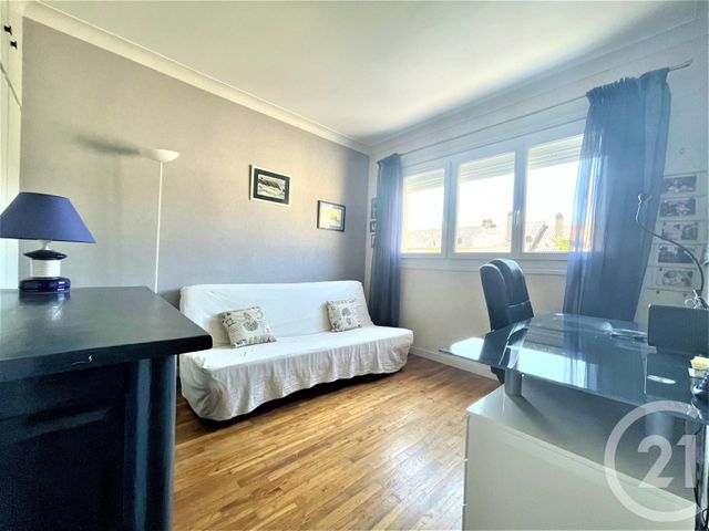 maison à vendre - 5 pièces - 95.0 m2 - MAUREPAS - 78 - ILE-DE-FRANCE - Century 21 S.L.P. Immobilier maison à vendre - 5 pièces - 95.0 m2 - MAUREPAS - 78 - ILE-DE-FRANCE - Century 21 S.L.P. Immobilier
