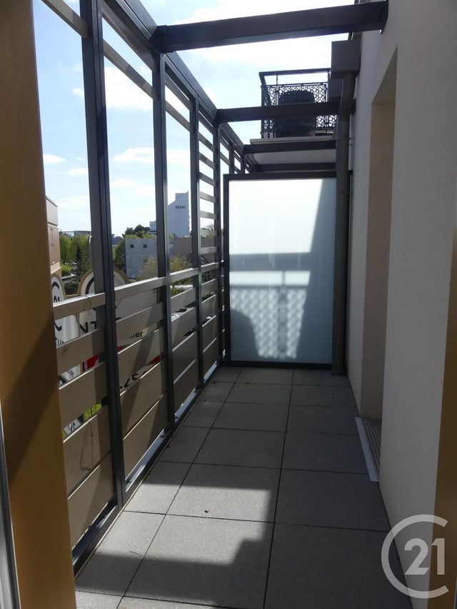 Afficher la photo en grand Appartement F2 à louer - 2 pièces - 49.05 m2 - MAUREPAS - 78 - ILE-DE-FRANCE - Century 21 S.L.P. Immobilier