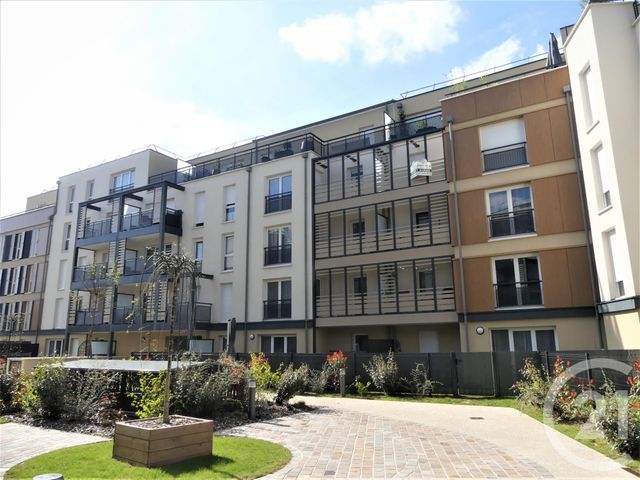 Afficher la photo en grand Appartement F2 à louer - 2 pièces - 49.05 m2 - MAUREPAS - 78 - ILE-DE-FRANCE - Century 21 S.L.P. Immobilier