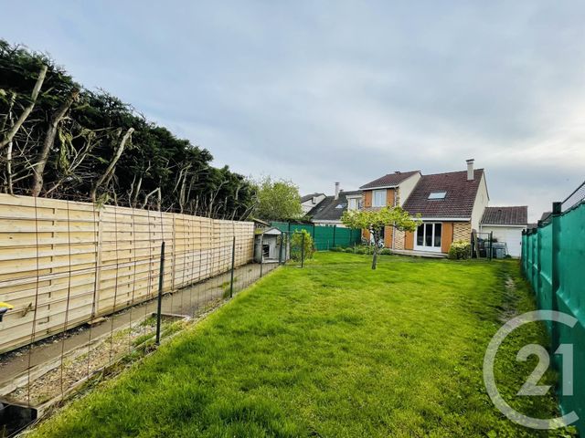 maison à vendre - 5 pièces - 115.0 m2 - COIGNIERES - 78 - ILE-DE-FRANCE - Century 21 S.L.P. Immobilier maison à vendre - 5 pièces - 115.0 m2 - COIGNIERES - 78 - ILE-DE-FRANCE - Century 21 S.L.P. Immobilier