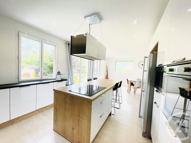 maison à vendre - 5 pièces - 140.0 m2 - LA VERRIERE - 78 - ILE-DE-FRANCE - Century 21 S.L.P. Immobilier maison à vendre - 5 pièces - 140.0 m2 - LA VERRIERE - 78 - ILE-DE-FRANCE - Century 21 S.L.P. Immobilier