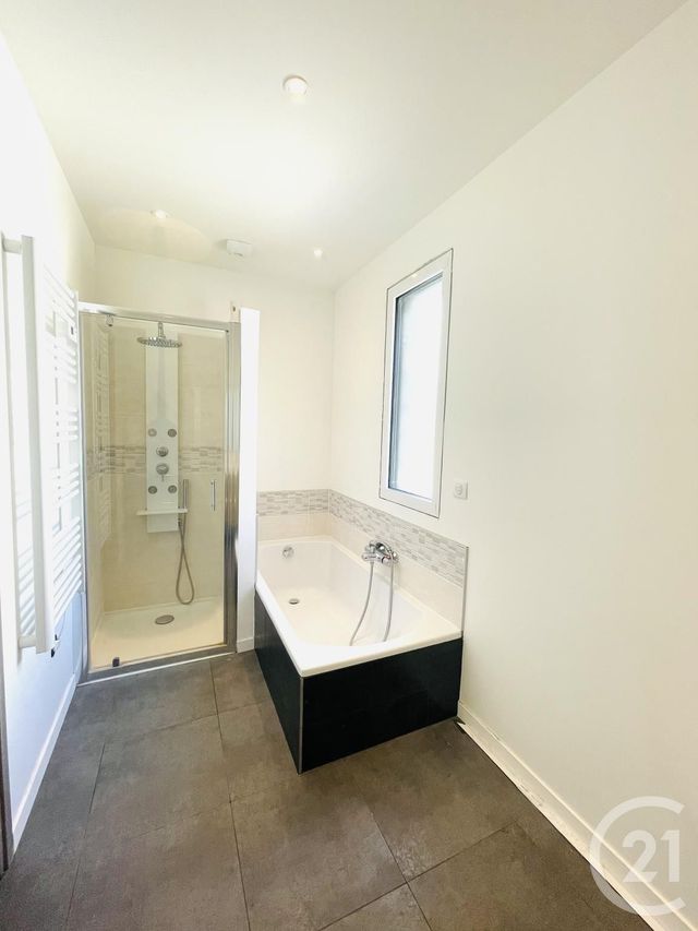 maison à vendre - 5 pièces - 140.0 m2 - LA VERRIERE - 78 - ILE-DE-FRANCE - Century 21 S.L.P. Immobilier maison à vendre - 5 pièces - 140.0 m2 - LA VERRIERE - 78 - ILE-DE-FRANCE - Century 21 S.L.P. Immobilier