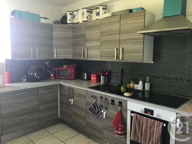 Appartement F3 à louer - 3 pièces - 57.0 m2 - LEVIS ST NOM - 78 - ILE-DE-FRANCE - Century 21 S.L.P. Immobilier Appartement F3 à louer - 3 pièces - 57.0 m2 - LEVIS ST NOM - 78 - ILE-DE-FRANCE - Century 21 S.L.P. Immobilier