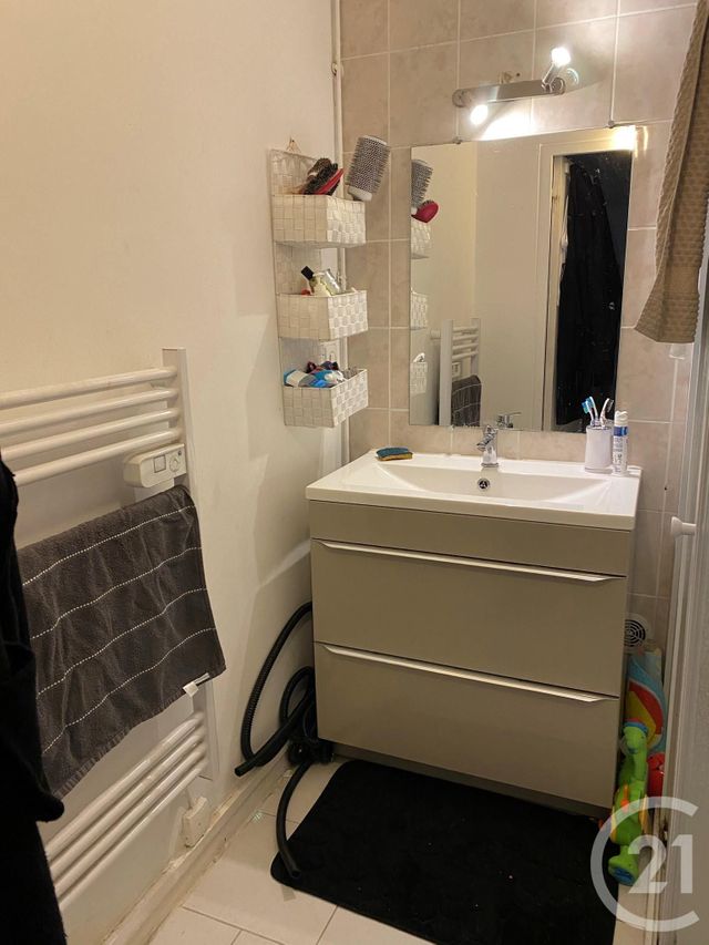 Appartement F3 à louer - 3 pièces - 57.0 m2 - LEVIS ST NOM - 78 - ILE-DE-FRANCE - Century 21 S.L.P. Immobilier Appartement F3 à louer - 3 pièces - 57.0 m2 - LEVIS ST NOM - 78 - ILE-DE-FRANCE - Century 21 S.L.P. Immobilier