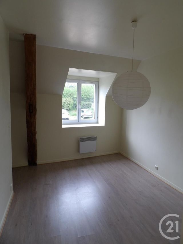 Appartement Duplex à louer - 2 pièces - 33.95 m2 - ELANCOURT - 78 - ILE-DE-FRANCE - Century 21 S.L.P. Immobilier Appartement Duplex à louer - 2 pièces - 33.95 m2 - ELANCOURT - 78 - ILE-DE-FRANCE - Century 21 S.L.P. Immobilier