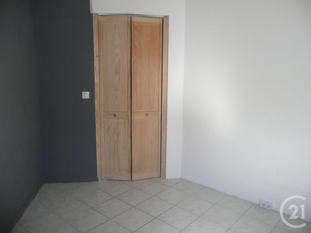 Afficher la photo en grand Appartement à vendre - 4 pièces - 67.85 m2 - TRAPPES - 78 - ILE-DE-FRANCE - Century 21 S.L.P. Immobilier