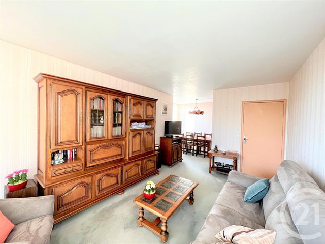 Appartement F4 à vendre - 4 pièces - 85.35 m2 - MAUREPAS - 78 - ILE-DE-FRANCE - Century 21 S.L.P. Immobilier