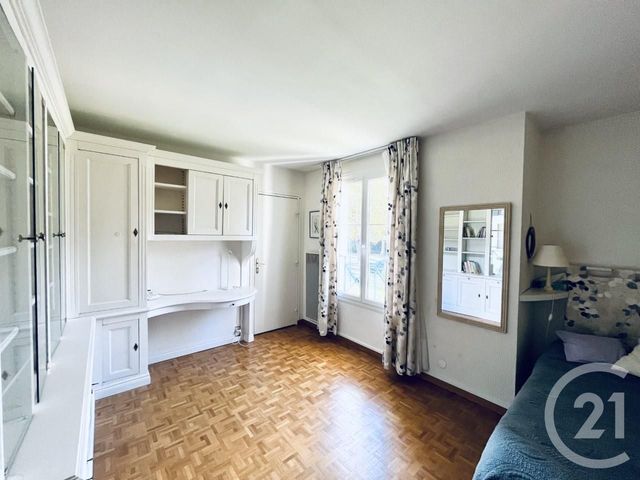 Appartement F3 à vendre LE MESNIL ST DENIS