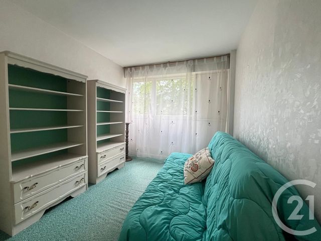 Appartement F3 à vendre - 3 pièces - 74.35 m2 - MAUREPAS - 78 - ILE-DE-FRANCE - Century 21 S.L.P. Immobilier