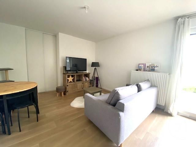 Appartement Studio à vendre - 1 pièce - 31.61 m2 - MAUREPAS - 78 - ILE-DE-FRANCE - Century 21 S.L.P. Immobilier