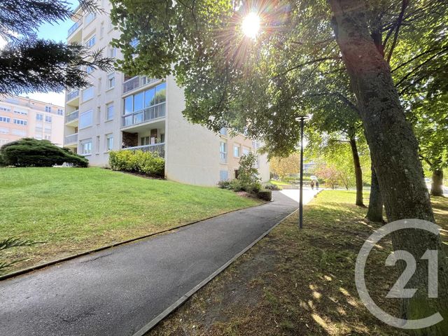 Appartement F5 à vendre - 5 pièces - 103.72 m2 - MAUREPAS - 78 - ILE-DE-FRANCE - Century 21 S.L.P. Immobilier