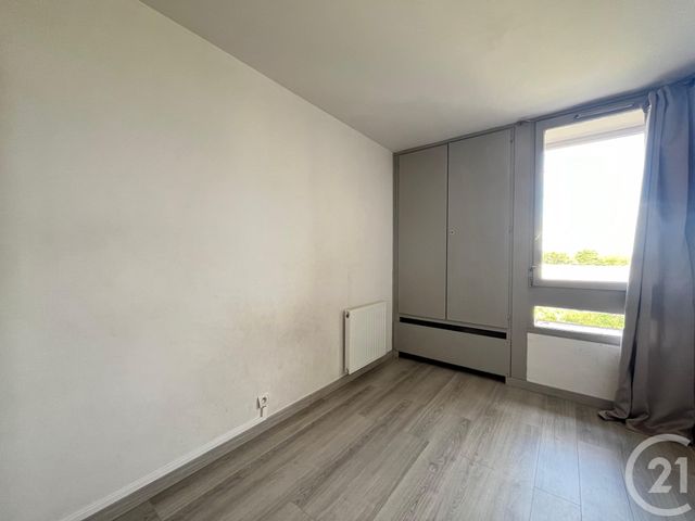 Appartement F4 à vendre - 4 pièces - 77.64 m2 - ELANCOURT - 78 - ILE-DE-FRANCE - Century 21 S.L.P. Immobilier