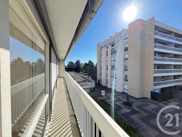 Appartement F5 à vendre - 5 pièces - 93.54 m2 - ELANCOURT - 78 - ILE-DE-FRANCE - Century 21 S.L.P. Immobilier