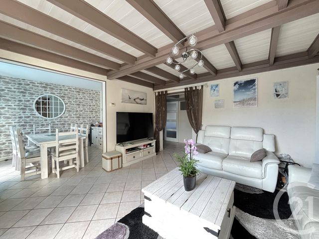 maison à vendre - 6 pièces - 107.1 m2 - COIGNIERES - 78 - ILE-DE-FRANCE - Century 21 S.L.P. Immobilier