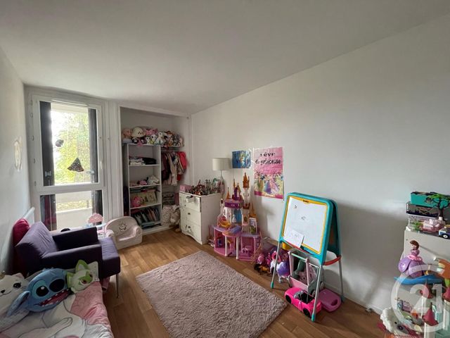 Appartement F3 à vendre - 3 pièces - 67.89 m2 - ELANCOURT - 78 - ILE-DE-FRANCE - Century 21 S.L.P. Immobilier