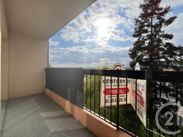 Appartement F2 à vendre - 2 pièces - 51.93 m2 - ELANCOURT - 78 - ILE-DE-FRANCE - Century 21 S.L.P. Immobilier