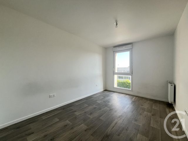 Afficher la photo en grand Appartement F2 à vendre - 2 pièces - 37.54 m2 - MAUREPAS - 78 - ILE-DE-FRANCE - Century 21 S.L.P. Immobilier