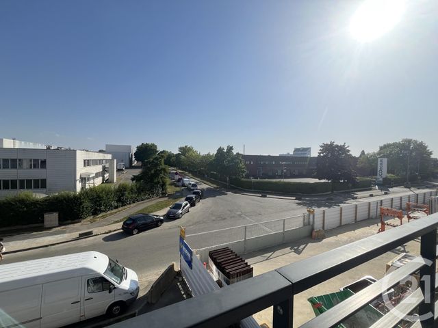 Afficher la photo en grand Appartement F2 à vendre - 2 pièces - 37.54 m2 - MAUREPAS - 78 - ILE-DE-FRANCE - Century 21 S.L.P. Immobilier