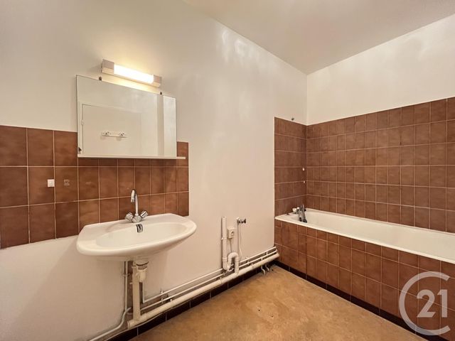 Appartement F3 à vendre - 3 pièces - 71.35 m2 - MAUREPAS - 78 - ILE-DE-FRANCE - Century 21 S.L.P. Immobilier