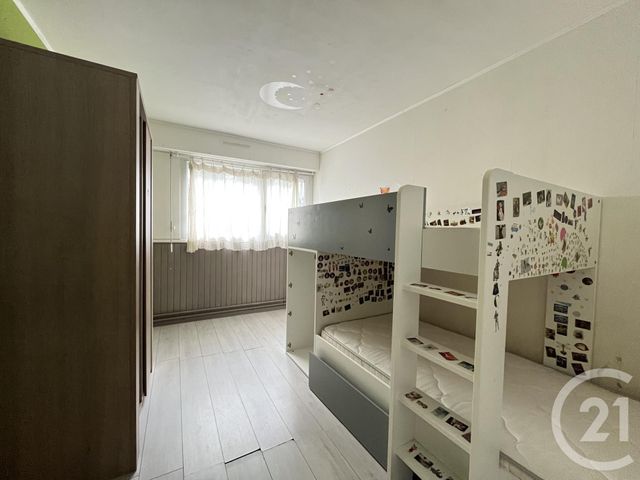 Appartement F3 à vendre - 3 pièces - 72.72 m2 - MAUREPAS - 78 - ILE-DE-FRANCE - Century 21 S.L.P. Immobilier