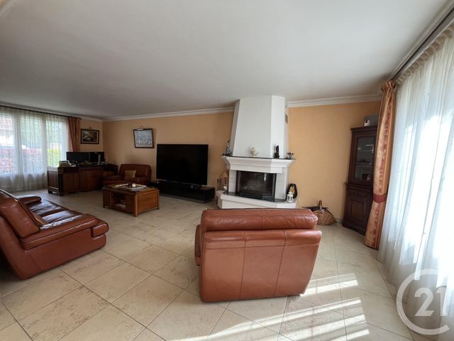 Afficher la photo en grand maison à vendre - 7 pièces - 186.21 m2 - MAUREPAS - 78 - ILE-DE-FRANCE - Century 21 S.L.P. Immobilier