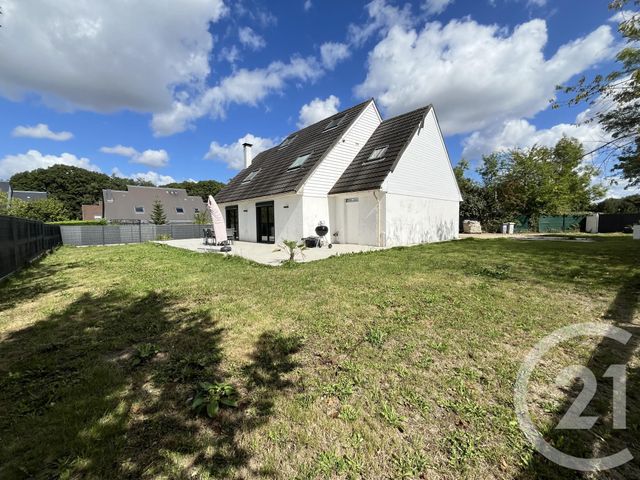 maison à vendre - 7 pièces - 157.31 m2 - ELANCOURT - 78 - ILE-DE-FRANCE - Century 21 S.L.P. Immobilier