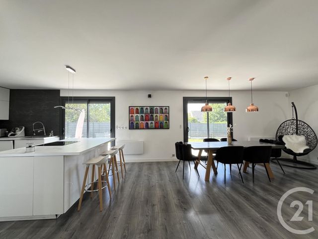 maison à vendre - 7 pièces - 157.31 m2 - ELANCOURT - 78 - ILE-DE-FRANCE - Century 21 S.L.P. Immobilier