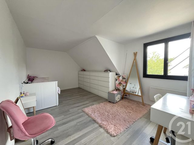 maison à vendre - 7 pièces - 157.31 m2 - ELANCOURT - 78 - ILE-DE-FRANCE - Century 21 S.L.P. Immobilier