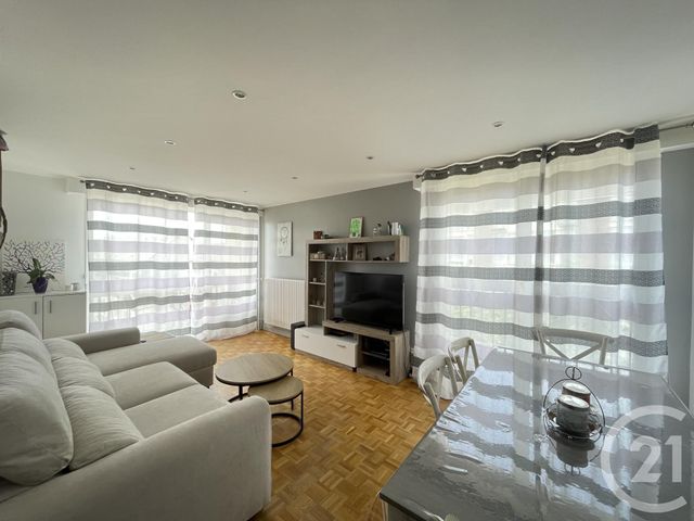 Appartement F3 à vendre - 3 pièces - 64.42 m2 - MAUREPAS - 78 - ILE-DE-FRANCE - Century 21 S.L.P. Immobilier