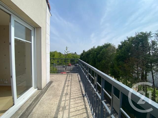 Appartement F3 à vendre - 3 pièces - 63.3 m2 - COIGNIERES - 78 - ILE-DE-FRANCE - Century 21 S.L.P. Immobilier
