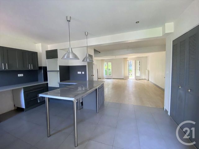 maison à louer - 4 pièces - 110.56 m2 - ELANCOURT - 78 - ILE-DE-FRANCE - Century 21 S.L.P. Immobilier