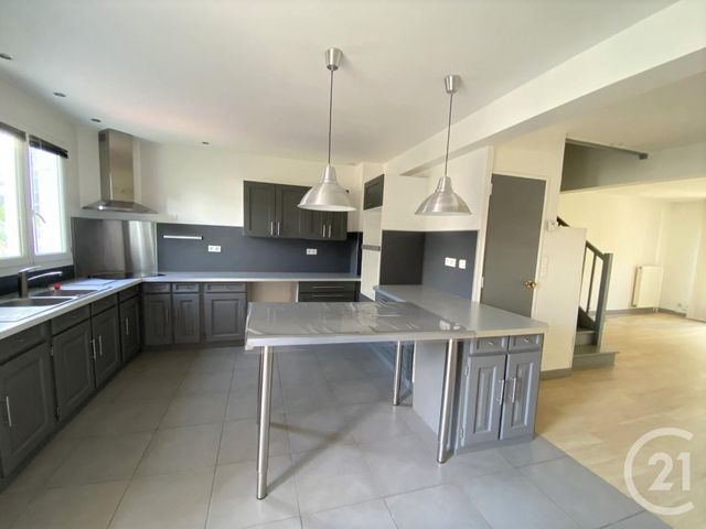 maison à louer - 4 pièces - 110.56 m2 - ELANCOURT - 78 - ILE-DE-FRANCE - Century 21 S.L.P. Immobilier