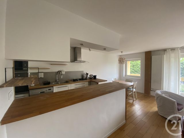 Appartement F3 à louer - 3 pièces - 68.26 m2 - ELANCOURT - 78 - ILE-DE-FRANCE - Century 21 S.L.P. Immobilier
