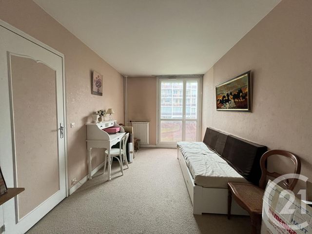 Appartement F3 à vendre - 3 pièces - 75.04 m2 - ELANCOURT - 78 - ILE-DE-FRANCE - Century 21 S.L.P. Immobilier