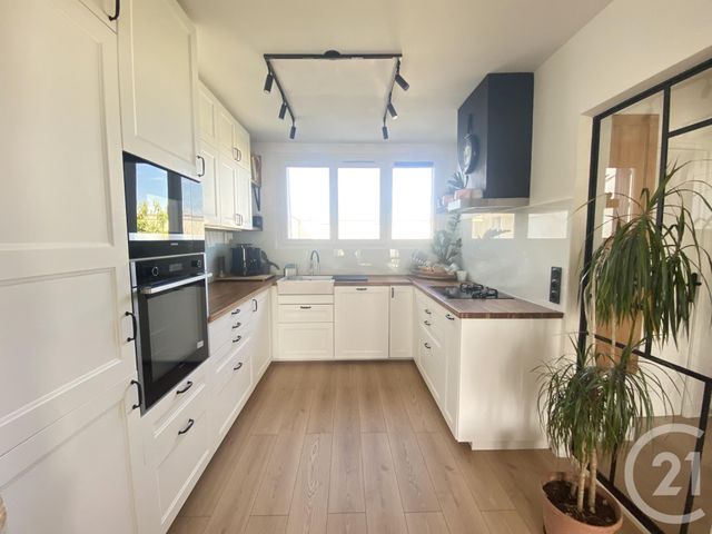 maison à louer - 5 pièces - 87.51 m2 - MAUREPAS - 78 - ILE-DE-FRANCE - Century 21 S.L.P. Immobilier