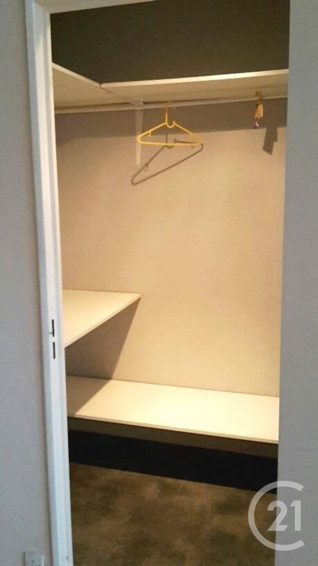 Appartement Studio à louer - 1 pièce - 33.35 m2 - ELANCOURT - 78 - ILE-DE-FRANCE - Century 21 S.L.P. Immobilier