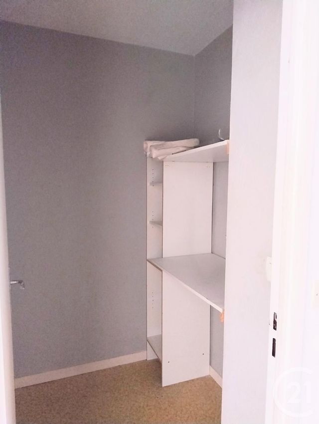 Appartement Studio à louer - 1 pièce - 33.35 m2 - ELANCOURT - 78 - ILE-DE-FRANCE - Century 21 S.L.P. Immobilier