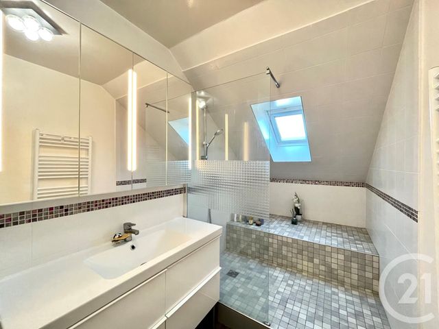 Afficher la photo en grand maison à vendre - 4 pièces - 119.0 m2 - MAUREPAS - 78 - ILE-DE-FRANCE - Century 21 S.L.P. Immobilier