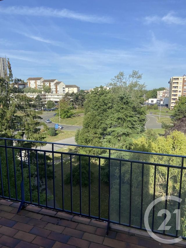 Appartement F3 à louer - 3 pièces - 61.22 m2 - MAUREPAS - 78 - ILE-DE-FRANCE - Century 21 S.L.P. Immobilier
