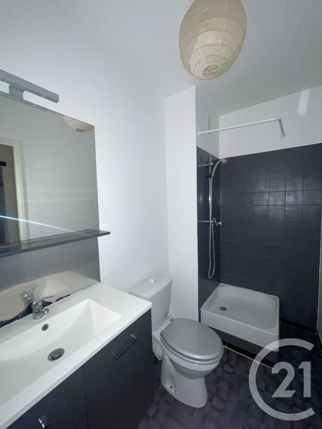 Appartement Studio à vendre - 1 pièce - 33.0 m2 - MAUREPAS - 78 - ILE-DE-FRANCE - Century 21 S.L.P. Immobilier