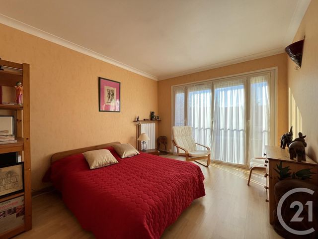 maison à vendre - 7 pièces - 160.51 m2 - ELANCOURT - 78 - ILE-DE-FRANCE - Century 21 S.L.P. Immobilier