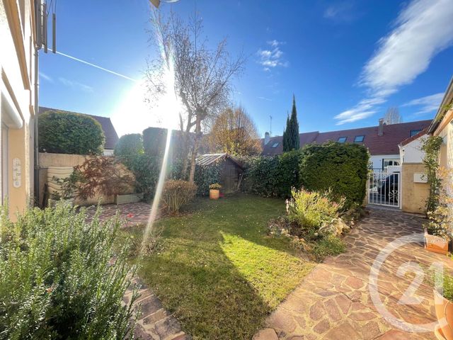 maison à vendre - 7 pièces - 160.51 m2 - ELANCOURT - 78 - ILE-DE-FRANCE - Century 21 S.L.P. Immobilier