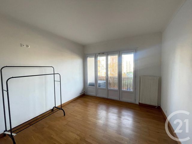 Appartement F3 à louer - 3 pièces - 64.0 m2 - MAUREPAS - 78 - ILE-DE-FRANCE - Century 21 S.L.P. Immobilier