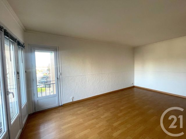 Appartement F3 à louer - 3 pièces - 64.0 m2 - MAUREPAS - 78 - ILE-DE-FRANCE - Century 21 S.L.P. Immobilier