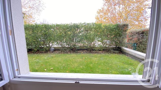 Appartement F1 à louer - 1 pièce - 28.98 m2 - ELANCOURT - 78 - ILE-DE-FRANCE - Century 21 S.L.P. Immobilier