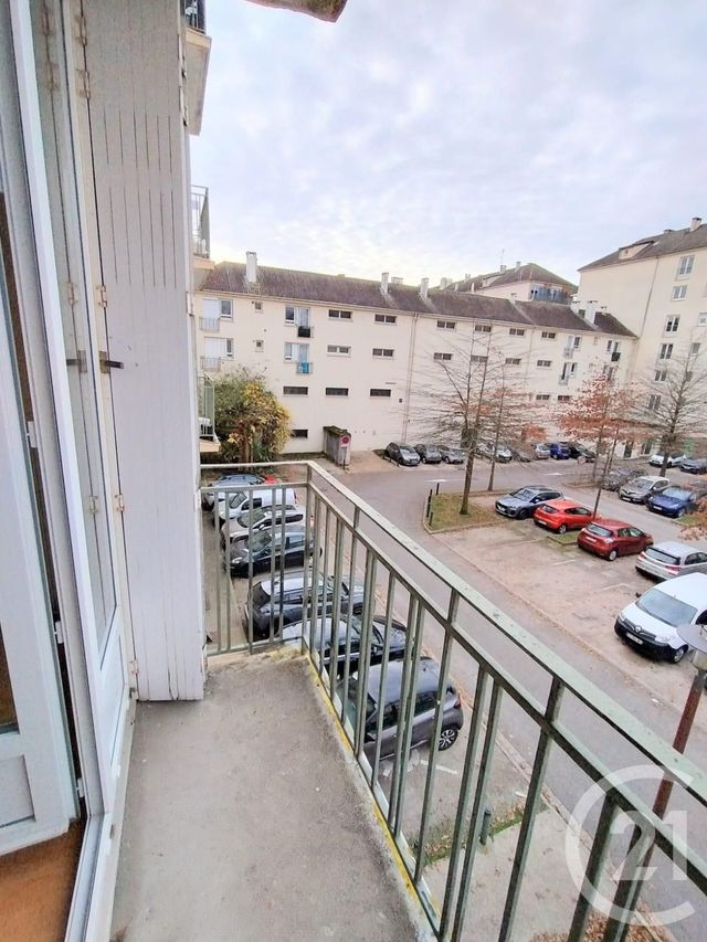 Appartement à louer - 2 pièces - 48.93 m2 - MAUREPAS - 78 - ILE-DE-FRANCE - Century 21 S.L.P. Immobilier