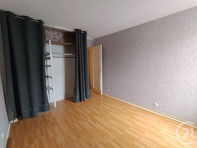 Appartement à louer - 2 pièces - 48.93 m2 - MAUREPAS - 78 - ILE-DE-FRANCE - Century 21 S.L.P. Immobilier